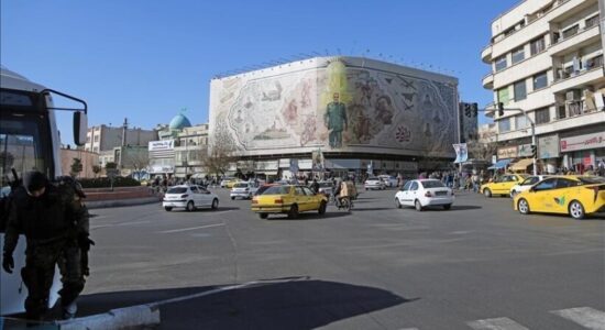 Prokurori i Teheranit u bën thirrje iranianë “të mos dalin jashtë”