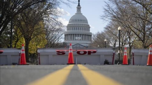 Senati amerikan avancon përpjekjen për të kufizuar kompetencat e luftës së Trumpit ndaj Venezuelës