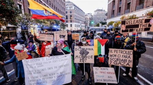 Protesta në Romë kundër politikës amerikane në Venezuelë dhe sulmeve izraelite në Gaza