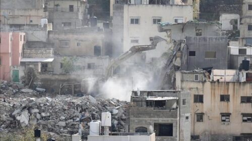 Ushtria izraelite arreston 50 palestinezë dhe shemb dy shtëpi në Bregun Perëndimor të pushtuar