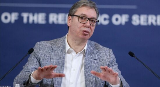 Vuçiq në Davos: Evropa e ndarë, e ardhmja e Serbisë e pasigurt