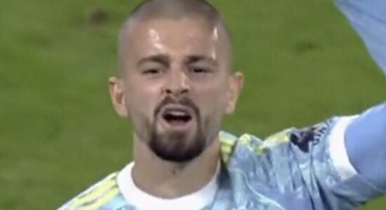 Trajneri i Juventusit kritikon Zhegrovën: Rrëmbehet nga furia, qëndron jashtë zonës së rrezikshme