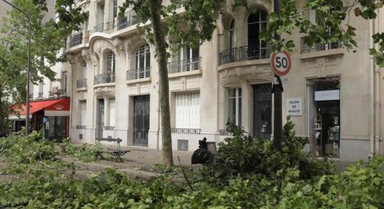 Francë, 850 mijë shtëpi mbetën pa energji elektrike për shkak të stuhisë Nils