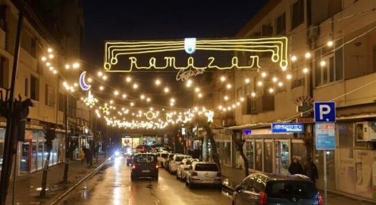 Gostivari ndezi dritat e Ramazanit, Limani: Njësoj si këto drita festive, e ndriçoftë çdo zemër muaji i Shenjtë i Ramazanit!