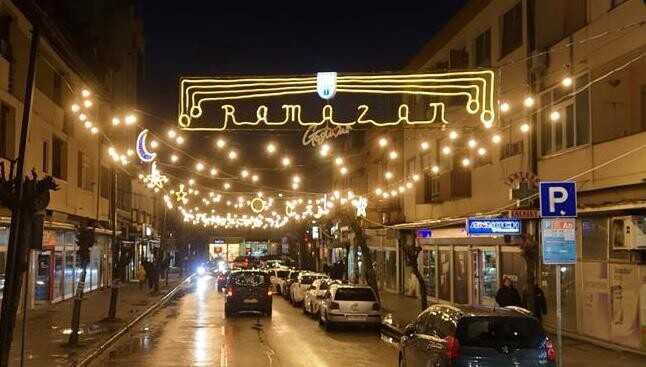 Gostivari ndezi dritat e Ramazanit, Limani: Njësoj si këto drita festive, e ndriçoftë çdo zemër muaji i Shenjtë i Ramazanit!