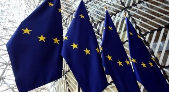 BE-ja dënon vendimin e Izraelit për të zgjeruar kontrollin në Bregun Perëndimor