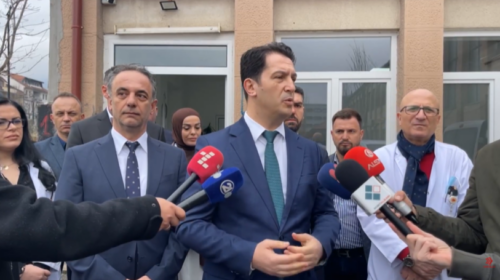 (VIDEO) Peticioni për provimin e jurisprudencës,, zv/kryeministri Sali: Jemi pro kërkesës së studentëve