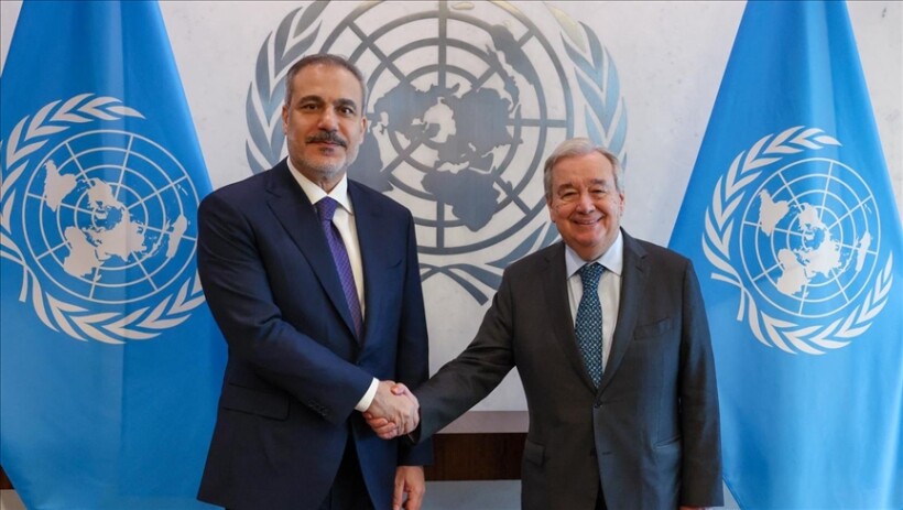 Ministri i Jashtëm turk diskuton çështjet globale shefin e OKB së