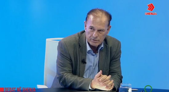 Bilalli: Si është e mundur të doktorohet në gjuhën shqipe, ndërsa një provim jurisprudence të mos lejohet?