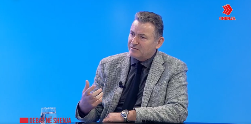 A është shqipja gjuhë zyrtare? Maksuti: Kushtetuta e zgjidh këtë çështje