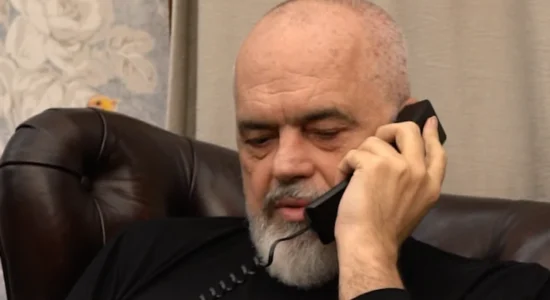 “Unë e kam fituar përjetë lirinë” – Rama ndan bisedën emocionale me Thaçin nga Haga në 18 vjetorin e pavarësisë