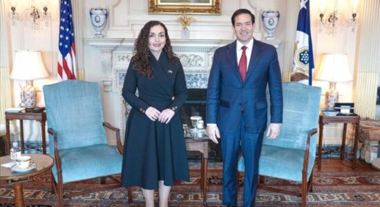 Sekretari amerikan i Shtetit falënderon presidenten Osmani për kontributin në forcën e stabilizimit në Gaza