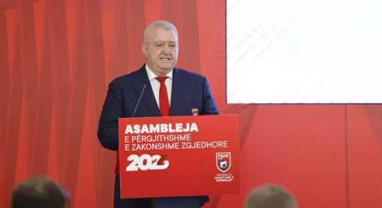 Armand Duka rizgjidhet për herë të shtatë President i FSHF‑së