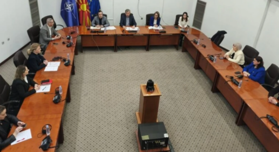 (VIDEO) Dështon rezoluta për krerët e UÇK-së, deputetët maqedonas bojkotuan mbledhjen