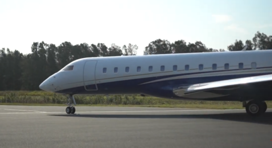 (VIDEO) LSDM akuzon se familja e Mickoskit udhëtoi me avionin shtetëror, Qeveira demanton