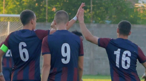 Sileksi siguron gjysmëfinalen, eliminon Detonitin