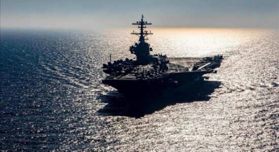 SHBA-ja rrëzon një dron iranian që po i afrohej aeroplanmbajtëses amerikane në Detin Arabik