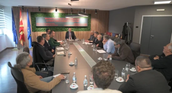 Tripunovski: Po punojmë për grumbullim dhe çmim stabil të qumështit të papërpunuar