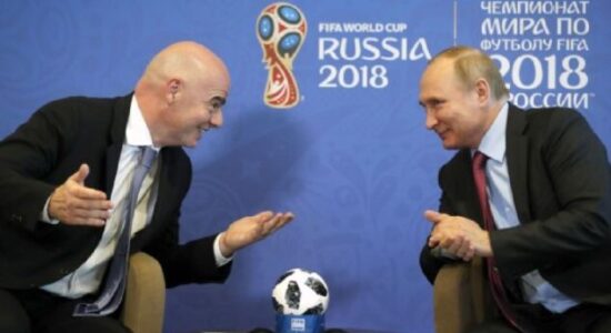 FIFA kërkon të rikthejë në futboll Rusinë, përjashtuar pas nisjes së luftës