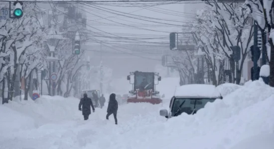 Reshje të dendura bore në Japoni, të paktën 45 të vdekur