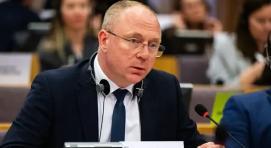 Deputeti bullgar: Me këtë ritëm negociatat e Maqedonisë me BE-në mund të zgjasin 120 vjet