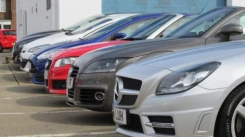 Nxirren në shitje automjetet e sekuestruara në Maqedoni – BMW, Porsche dhe Mercedes në ankand