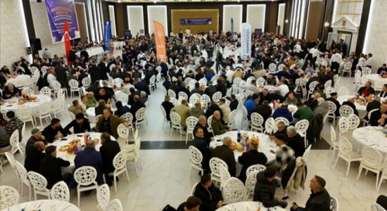 Komuna Arnavutkoy e Stambollit organizon program iftari në Maqedoninë e Veriut