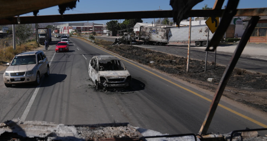 Meksika në terror, mbi 70 të vdekur pas vrasjes të “El Mencho”