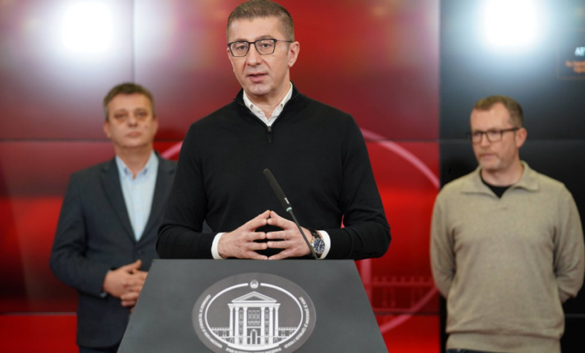 Mickoski nuk sheh problem që provimi i jurisprudencës të jepet edhe në shqip