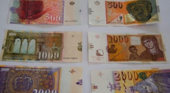 Tërhiqen mbi 20 mijë denarë nga llogaria bankare e një 23-vjeçari në Gostivar përmes transaksioneve të paautorizuara