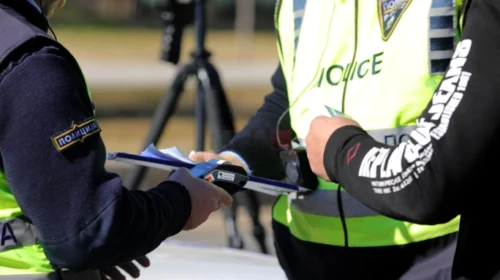 15 shoferë arrestohen për vozitje pa patentë dhe në gjendje të dehur