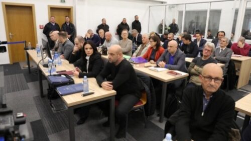 (VIDEO) Seanca për Koçanin, Shilegov akuzon prokurorinë për standarte të dyfishta