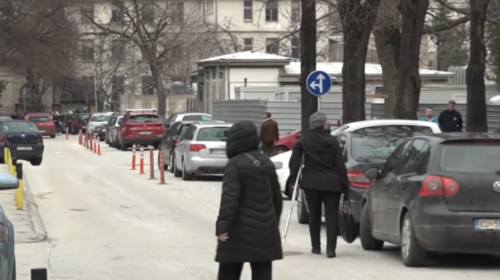 (VIDEO) Aliu: Parkingu në Qendrën Klinike do të jetë gati brenda vitit