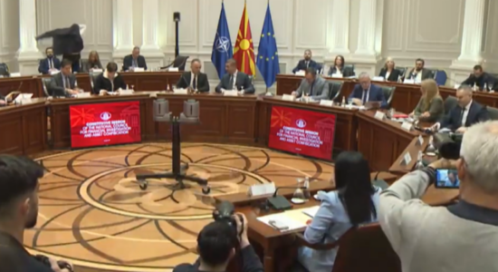 (VIDEO) “Pasuria e paligjshme duhet t’i kthehet popullit”