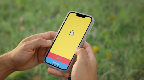 Snapchat pezullon mbi 400 mijë llogari të të miturve pas ndalimit në Australi