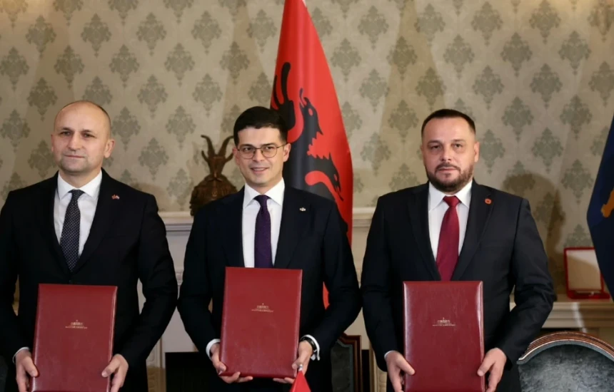 Takim trepalësh Kosovë-Shqipëri-Kroaci për avancimin e bashkëpunimit në mbrojtje