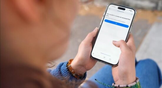 Instagram do të njoftojë prindërit kur adoleshentët kërkojnë përmbajtje që lidhet me vetëvrasjen ose vetëlëndimin