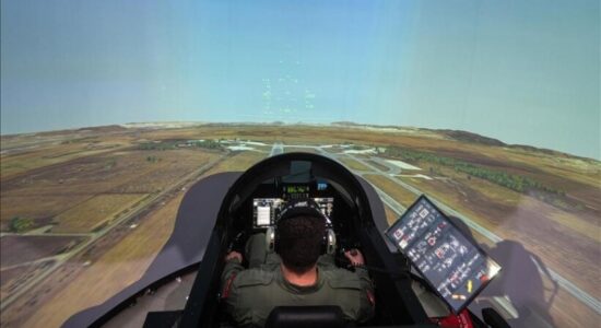 Turqia do të eksportojë avionin Hurjet në Spanjë në një marrëveshje historike për mbrojtjen