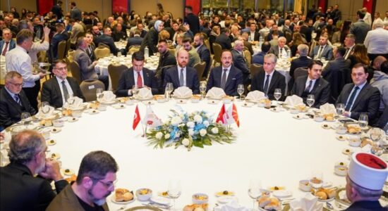 YTB organizon programin “Iftari i Vëllazërisë së Ballkanit” në Shkup