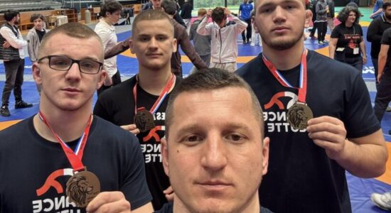 Omer Memedi i artë në Bordeaux, dy bronza për Ismailin dhe Veselin