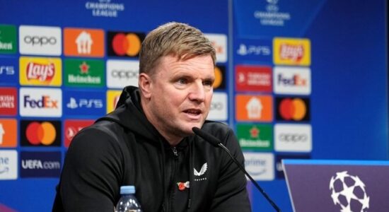 Champions, trajneri i Newcastle para ndeshjes me Barcelonën: Na pret ndeshje e madhe