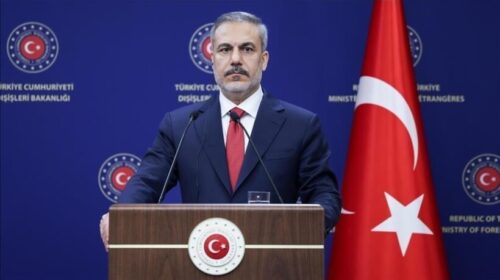 Kryediplomati turk nesër viziton Pakistanin për bisedime rajonale