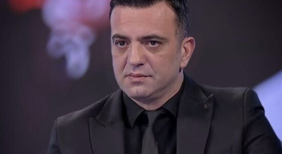 Kafe pa pagesë për turqit para ndeshjes Kosovës–Turqi: Pozhari kujton pilotët e parë turq që bombarduan Millosheviqin!