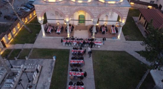 OKH Merhamet organizoi iftar në ambientet e xhamisë “Hajdar Kadi” në Manastir