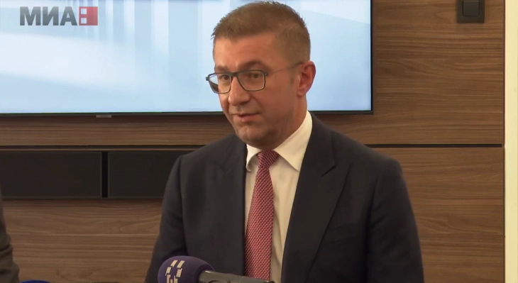 Mickoski: Ky ekip i LSDM-së është i dënuar me dështim, kot i kanë edhe ata këshilltarë nga Serbia