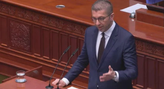 Mickoski: Ligji për përfaqësim të drejtë së shpejti para deputetëve – kriteri i parë do të jenë profesionalizimi dhe kompetenca