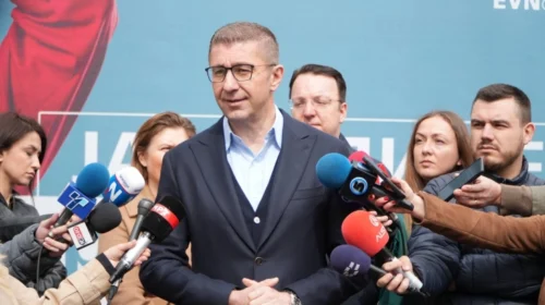 (VIDEO) Mickoski: Po shqyrtojmë uljen e çmimit të akcizës dhe të marzhës për derivatet