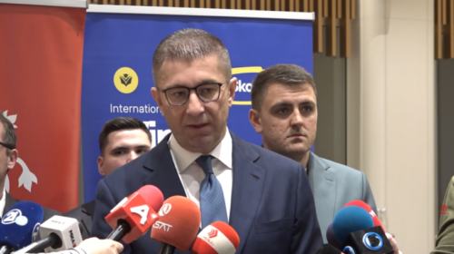 (VIDEO) Mickoski përjashton zgjedhjet e parakohshme, objektiv kanë 2028-ën