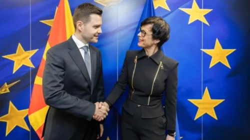 Mucunski në takim me eurokomisaren Kos: Qeveria tërësisht e përkushtuar në përparimin e procesit integrues