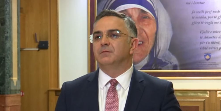 AAK-ja nuk ishte në seancë, Tahiri: Nuk bëhemi pjesë një cirku